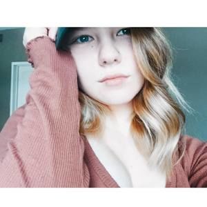 Meet your Posher, Briana